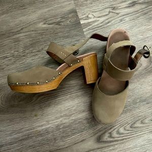 Danskin studded mule